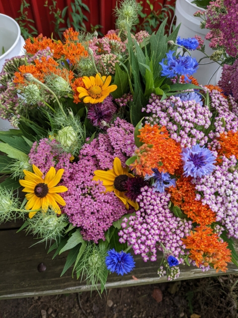 SOLD OUT | Farm Flower Bouquets